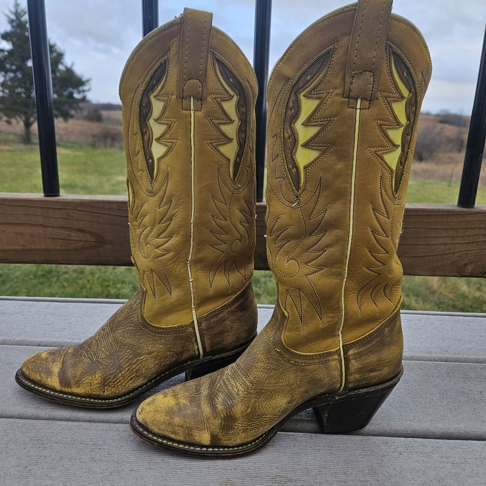 ACME Cowboy Boots Custom Vintage Yellow W Fire Stitching Made In USA Sz 5.5c